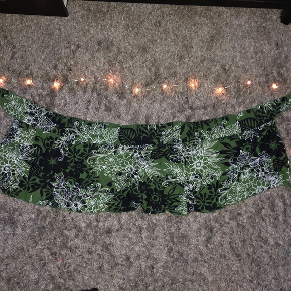 Wrap Tropical Top - Picture 1 of 3